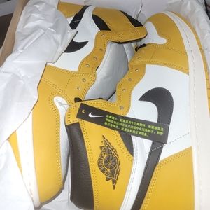 Air Jordan 1 Retro Size 10 1/2